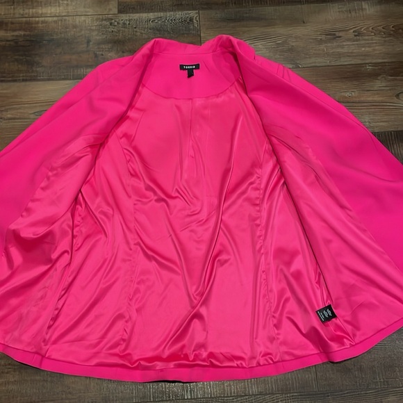 Torrid Hot Pink Oversized Blazer Size 1 - Picture 6 of 7